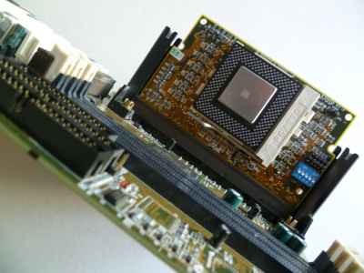 Intel Celeron Mendocino 500MHz su daugther card